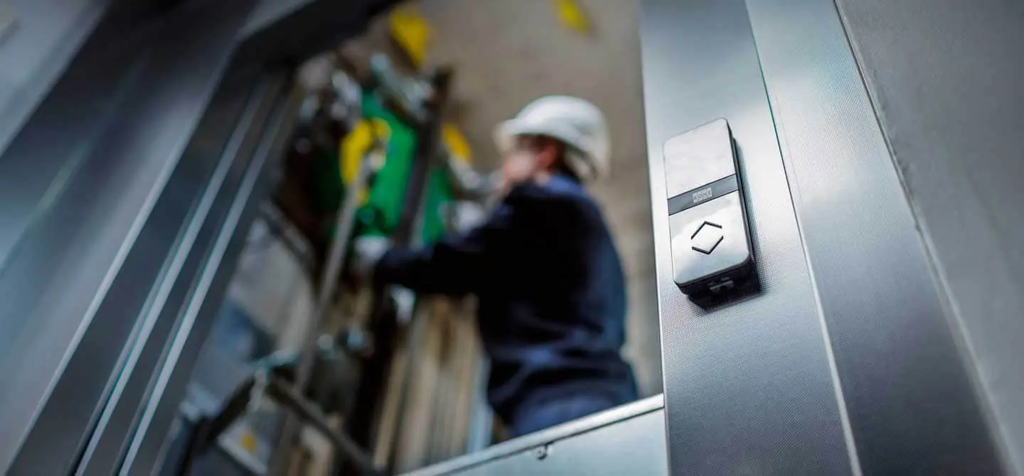elevator maintenance